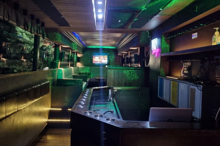 Party Bus - Viper Party Bus - Carosel